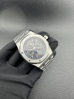 Audemars Piguet AP Audemars Piguet Royal Oak Series Complex Function Perpetual Calendar Watches - Image 2
