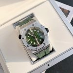 Audemars Piguet AP Audemars Piguet Royal Oak Offshore Men's Sports Watch Heather Green - Image 3