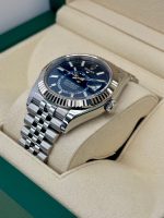 2022 Sky Dweller 42mm 326934 Stainless Steel Jubilee Blue Dial Rolex - Image 6