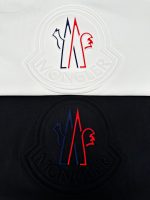 [ Moncler ] (Moncler) Embroidered chest half sleeve T-shirt for both men and women - Image 8